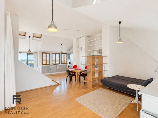 Pronájem bytu 2+kk 75 m² - Photo 1
