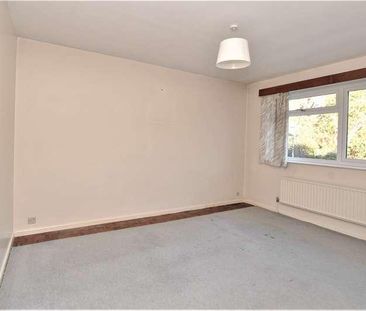 Rosehill Park, Emmer Green, Reading, RG4 - Photo 3