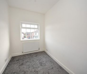 3 bed House - End Terrace for Rent - Photo 5