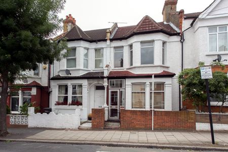 Brudenell Road, Tooting Bec, SW17, London - Photo 3