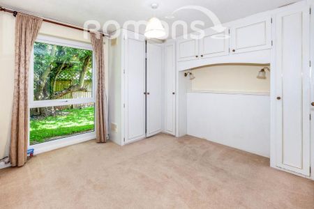 4 bedroom bungalow to rent - Photo 3