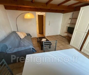 Centre-ville, Location appartement 2 pièces 28 m² - Photo 1