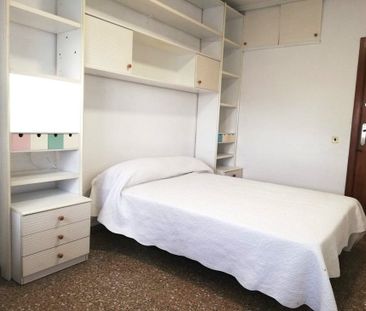 Carrer del Clariano, Valencia, Valencian Community 46021 - Photo 6