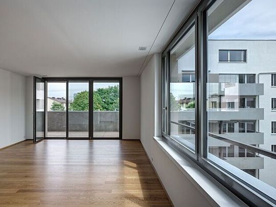 Your new home – modern and not far from Stettbach train station - Foto 1