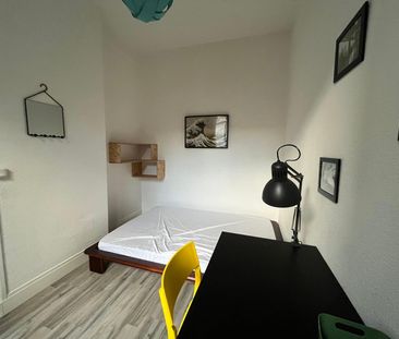 Location Appartement 1 pièce 22m² ST ETIENNE 42000 - Photo 2
