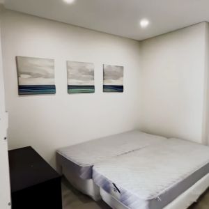 2 bed 2 bath - Photo 2