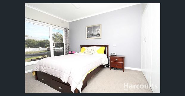 Renovated home near river - Photo 1