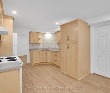 40 Venetian Crescent #Bsmt - Photo 5