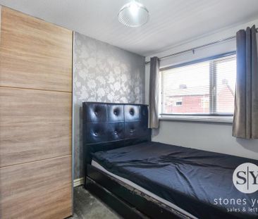 3 bedroom semi-detached house to rent - Photo 4