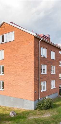 1 rum och kök. Badrum med dusch, 33 m - Photo 1