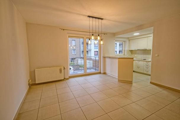 Appartement te huur - Photo 1