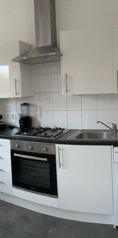 Room in a Shared House, Barrington Road, N8 - Photo 1