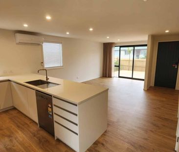 72C Fairburn Road Otahuhu - Photo 1