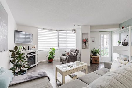 For Lease - 236 Albion Road Unit# 305, Toronto, Ontario - Photo 2