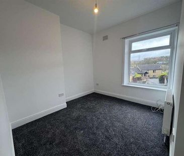 Cleckheaton Road, Oakenshaw, Bradford, BD12 - Photo 4
