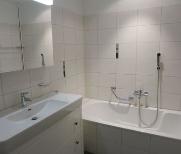 4.5 Zimmer, 102 m², 2. Stock - Photo 4