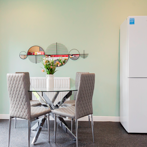 Penlon Place Room 1 - Photo 2