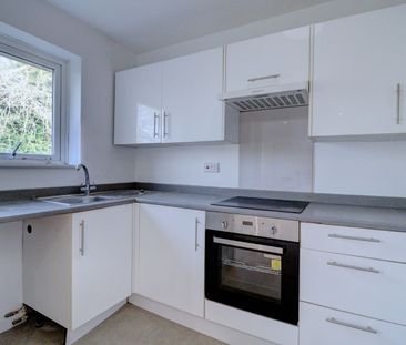 2 bedroom flat to rent, - Photo 4