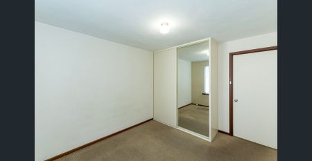 Unfurnished Apartment In Fantastic Location ! - Photo 4