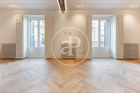 Flat for rent in Chueca - Justicia (Madrid) - Photo 4