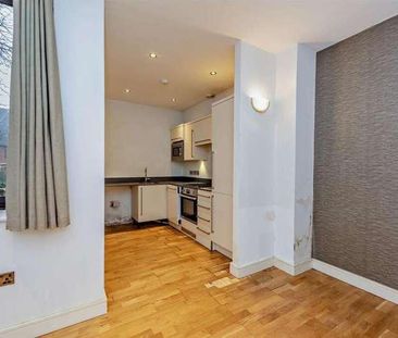 Flat, Weirview Place, Weyside Park, Catteshall Lane, Godalming, GU7 - Photo 4