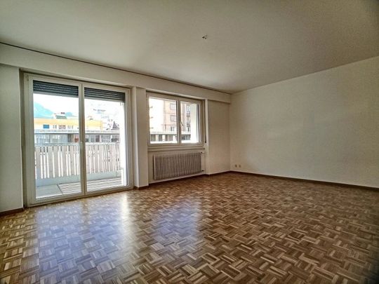 Joli appartement de 3.5 pièces au 6ème étage à Martigny - Foto 1
