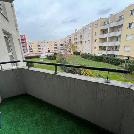 Location Appartement 1 pièce 36m² LYON 3ème - Photo 4