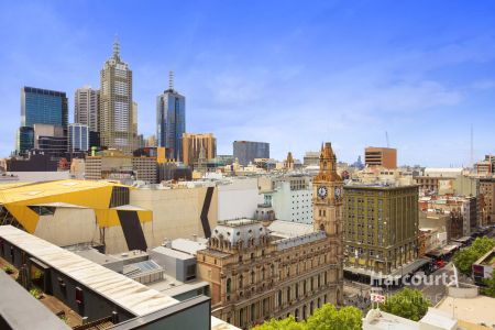 Fully Furnished With Striking Urban Cityscape Views - Photo 2