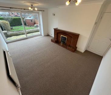 Fullbrook Ave, Burton-On-Trent, DE13 - Photo 1