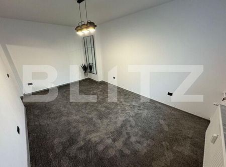Garsoniera, 32mp, zona strada Spania - Photo 3