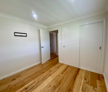 Weatherboard Hampton Style Villa - 2 Bedrooms - Coastal Vibes - Photo 5