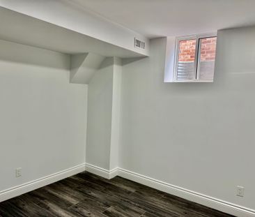 For Lease - 80 Midcrest Circle, Brampton, Ontario - Photo 6