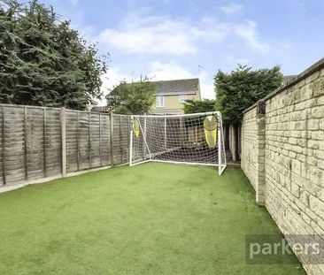 Pensclose, Witney, Oxfordshire, OX28 - Photo 6