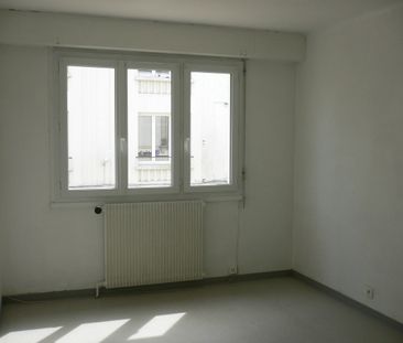 Appartement La Roche Sur Yon 3 pièce(s) 52.40 m2 - Photo 1