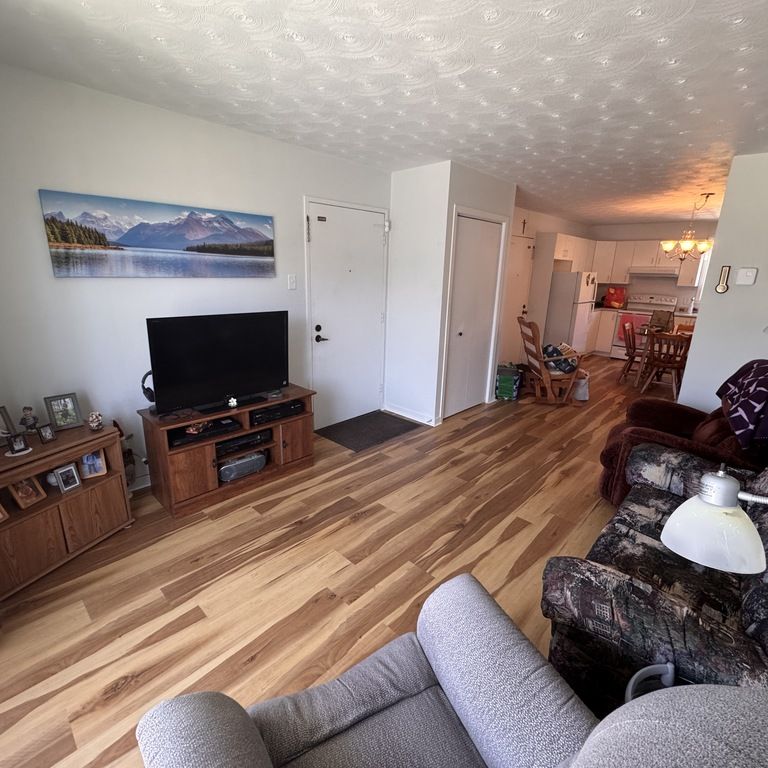 Granby 4.5 Très Beau Logement à Louer - Photo 1