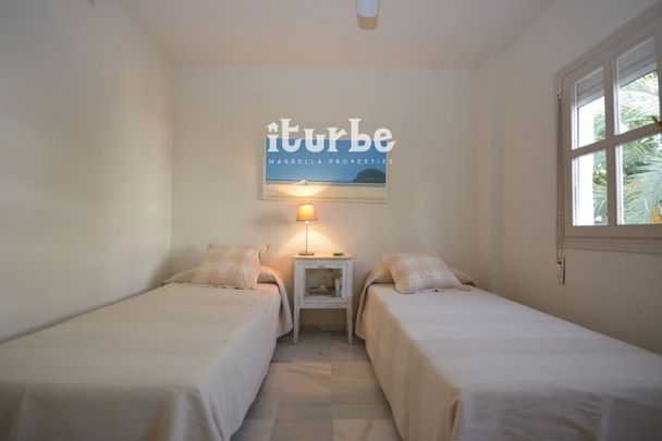 Ático de alquiler en Bulevar Príncipe Alfonso de Hohenlohe, 2, La Carolina - Guadalpín - Photo 1