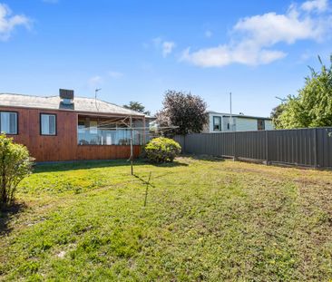 Stylish Family Living in the Heart of Kennington - Photo 5