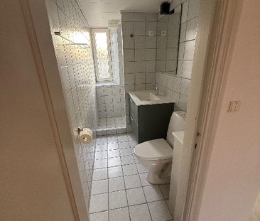 Dejlig 3-værelses lejlighed med nyt køkken og bad - Foto 4