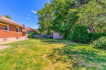 For Lease - 2048 Edinburgh Drive Unit# Lower, Burlington, Ontario - Photo 3