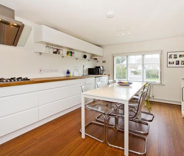 4 bedroom semi-detached house to rent - Photo 6