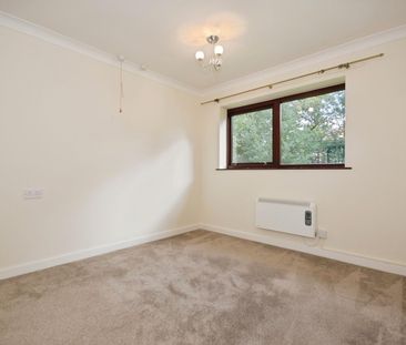 High Street, Old Whittington - Photo 4