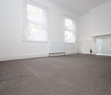 1 Bed Flat, Highbury Hill, N5 - Photo 1
