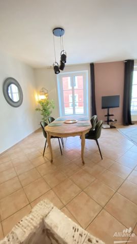 À Montbéliard, appartement meublé avec 3 pièces en location - Photo 5