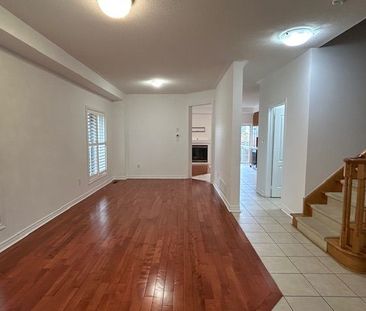 For Lease - 4 Blue Meadow Court, Markham, Ontario - Photo 2