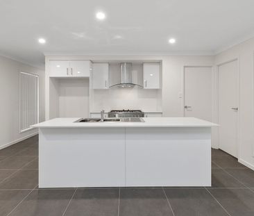 33 Tomaree Crescent, South Ripley - Photo 5