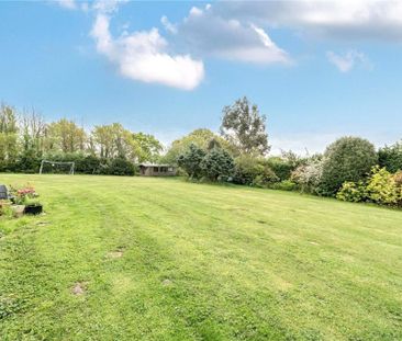 6 Bedroom House - Foxes Lane, West Wellow - Photo 1