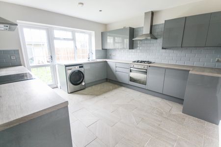 One-Bedroom House share - Photo 4