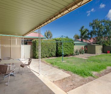 CHARMING 2 BEDROOM STONE FRONTED HOME IN GREAT LOCATION - Photo 6