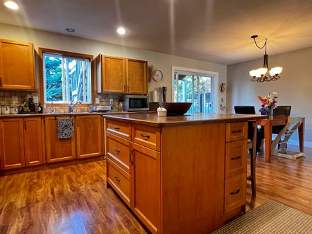 1601 Dalmatian Drive - 1 - Photo 3