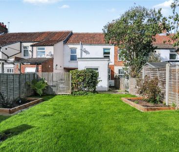 3 bedroom terraced house to rent - Photo 5